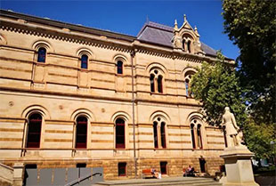 澳大利亚市立图书馆.jpg
